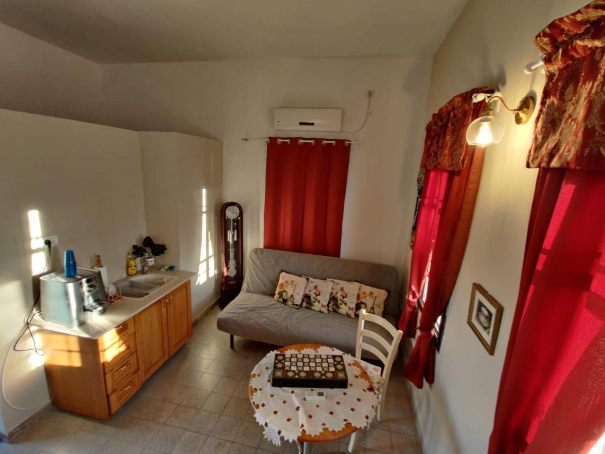 Mi'Ilya Chocolate House Guest House Extérieur photo